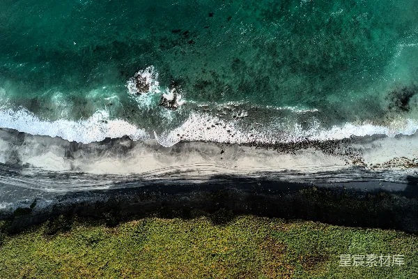 高清摄影 海浪拍打岩石