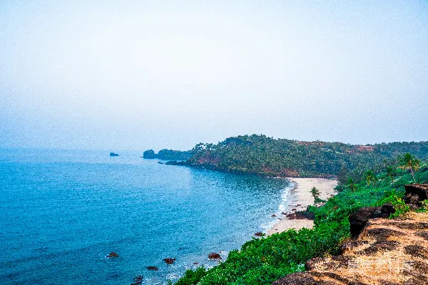 高清摄影 从悬崖上看海景