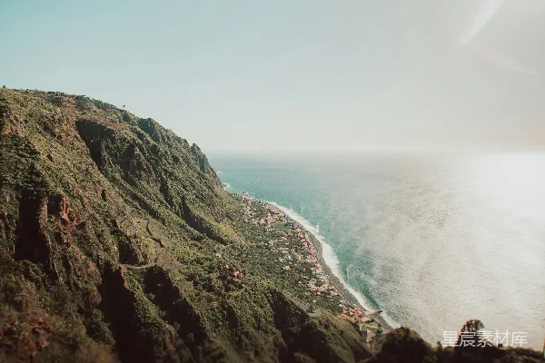 高清摄影 从山顶上看海景