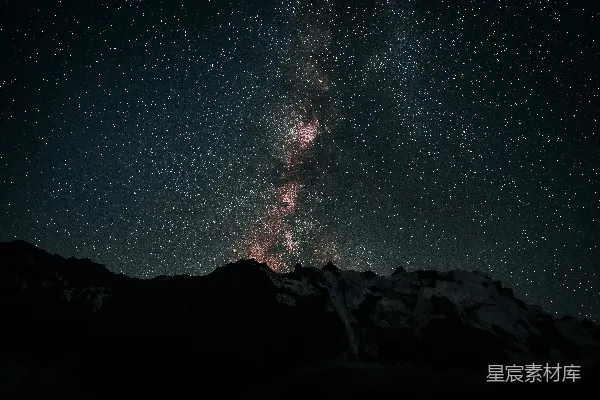 高清摄影 夜空充满了星星。