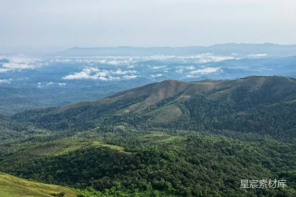 高清摄影 从高处俯瞰山脉的景色