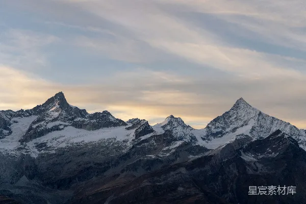 高清摄影 连绵的雪山