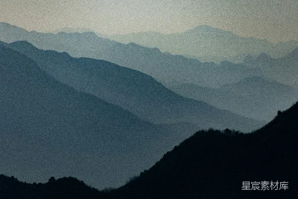 高清摄影 远处的一片山脉景色