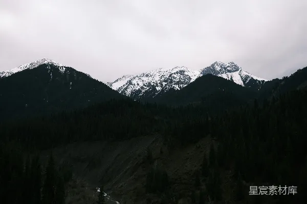 高清摄影 连绵的雪山
