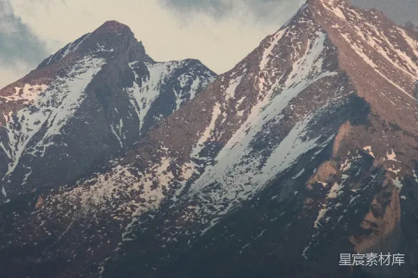 高清摄影 一座雪山