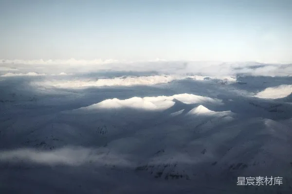高清摄影 从飞机上看的一片雪山山脉景色