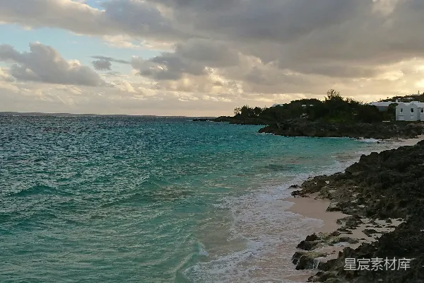 高清摄影 从岩石海岸观看海洋的景色