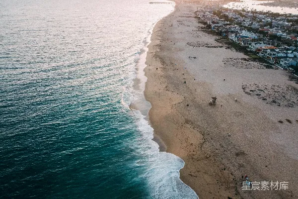 高清摄影 日间海滩的空中俯瞰图
