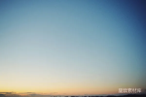 高清摄影 日落时分，海滩上的天空景色