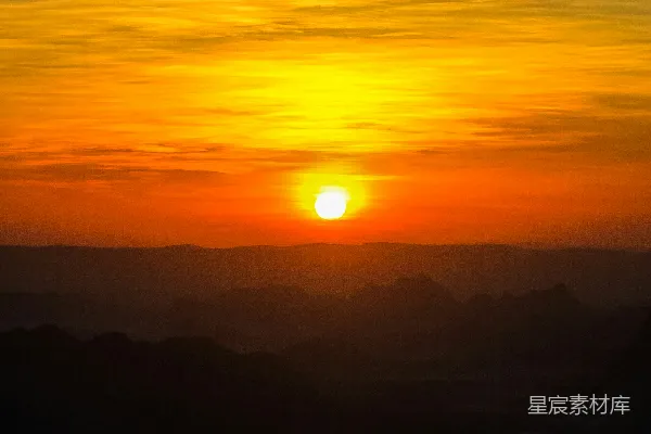 高清摄影 日落时的山影