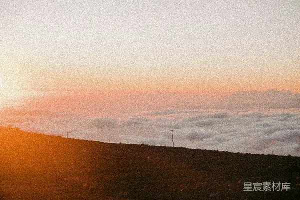高清摄影 一幅有云的风景图