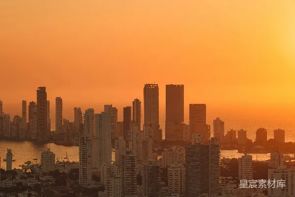 高清摄影 太阳正落在这座大城市的上空。