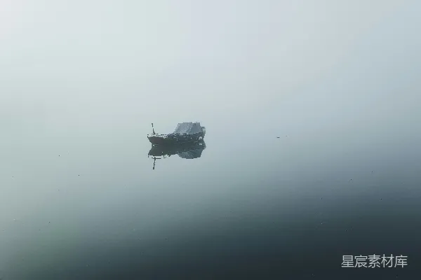 高清摄影 棕色的小船
