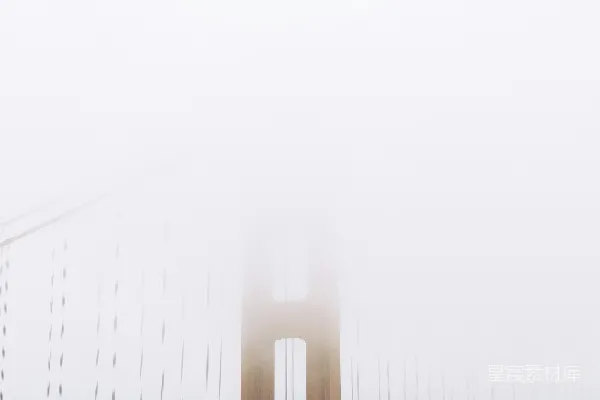 高清摄影 金门大桥的雾景