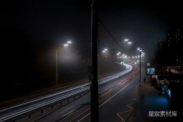 高清摄影 夜间行驶车辆的时间延时摄影