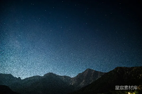 高清摄影 星夜中山峦的剪影