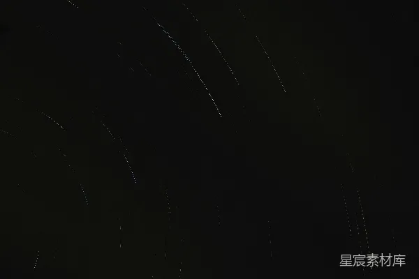 高清摄影 夜晚天空中的星轨