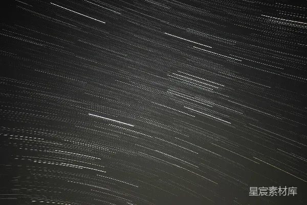 高清摄影 夜空中有许多星星。