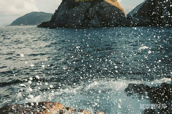 高清摄影 延时摄影拍摄波浪拍打岩石的场景