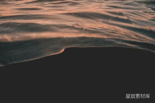 高清摄影 涟漪的水