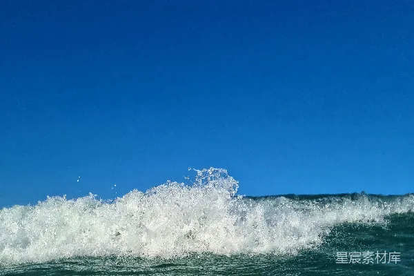 高清摄影 海洋中的波浪