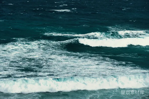高清摄影 海洋中的波浪