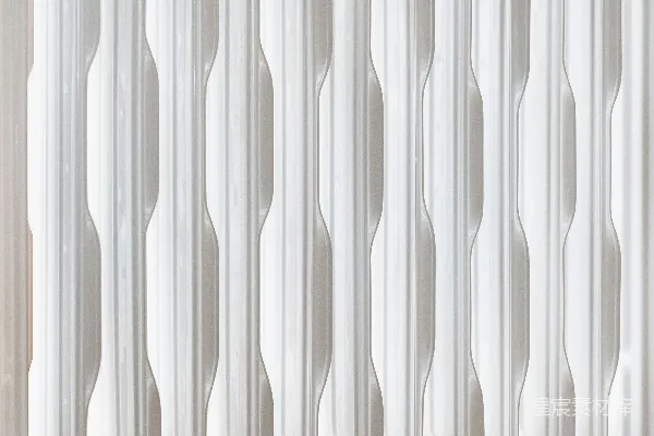 高清摄影 白炽暖气片的特写，带有垂直散热片。
