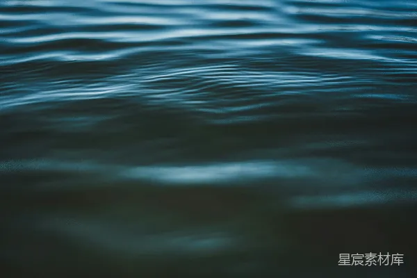 高清摄影 一张模糊的水体照片