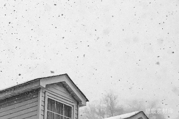 高清摄影 雪天的阁楼窗。