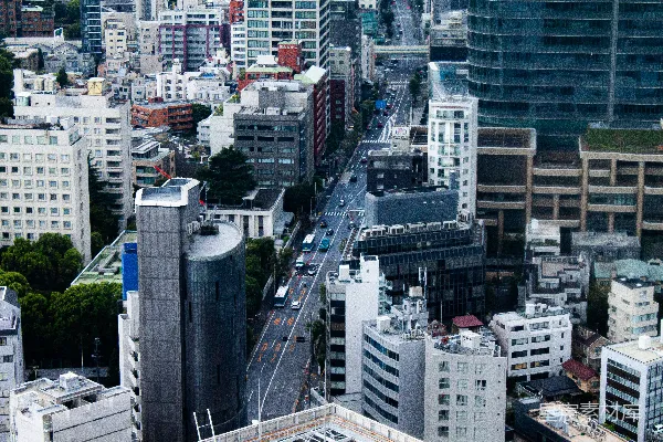 高清摄影 一座城市空中俯瞰图，高楼林立。