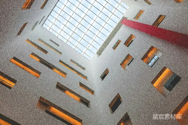 高清摄影 低角度拍摄的白色油漆建筑内部