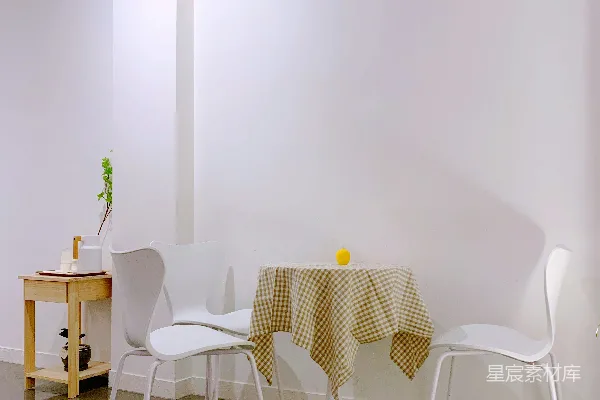 高清摄影 白色桌子和椅子