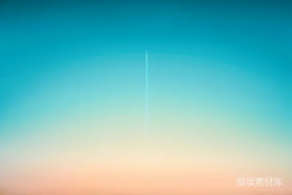 高清摄影 白天的尾迹云