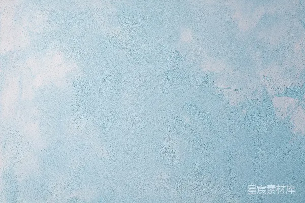 高清摄影 一个男人在木制地板上骑滑板