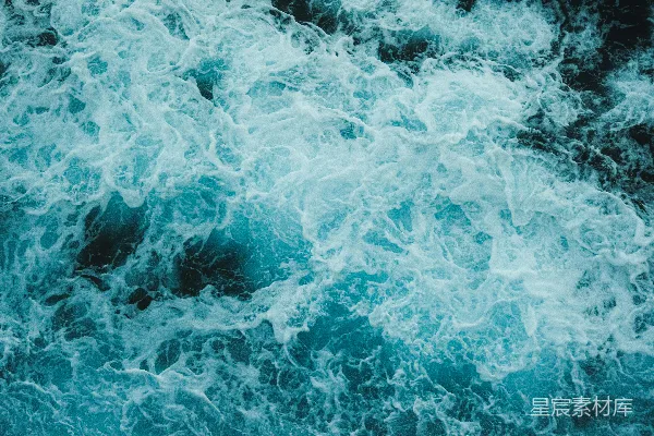 高清摄影 一片带有波浪的水域