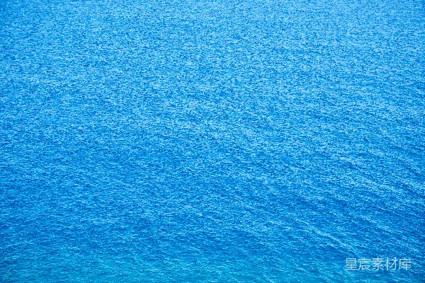 高清摄影 白天的蓝色水域