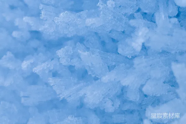 高清摄影 一张蓝色天空和白云的特写照片