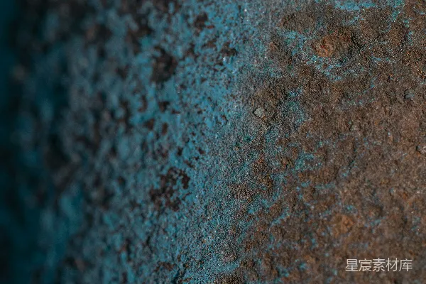 高清摄影 质感斑驳的表面呈现出蓝色和棕色的色调。