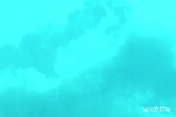高清摄影 碧蓝的云朵映衬着碧蓝的天空