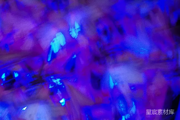 高清摄影 抽象的蓝紫色光斑背景光