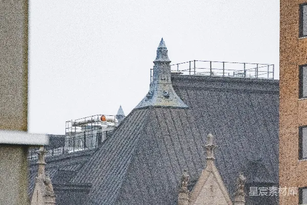 高清摄影 有精美建筑细节的建筑物可见。