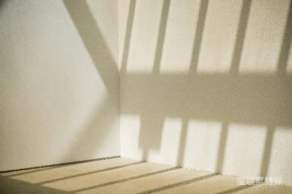 高清摄影 一面白色的墙和一个白色的正方形