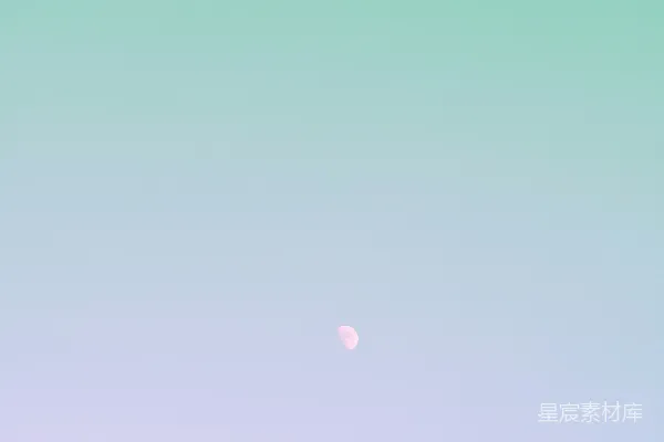 高清摄影 一架飞机在空中飞行，背景中有一条尾迹。