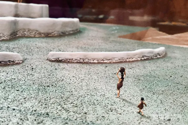 高清摄影 两个小人偶