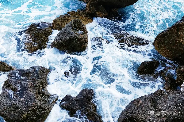 高清摄影 岩石海岸在白天