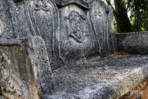 高清摄影 灰色和白色花卉图案的沙发