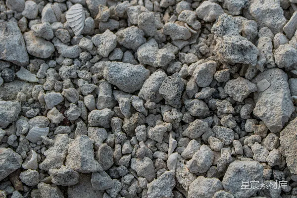 高清摄影 一堆干枯的灰色土壤和岩石
