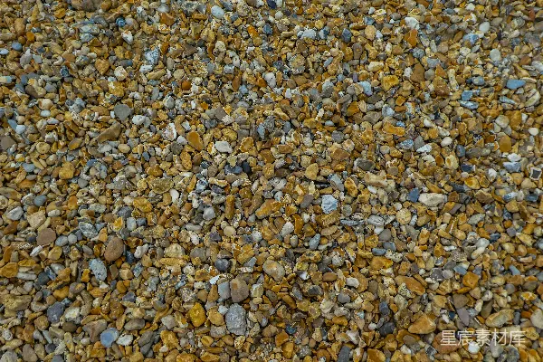 高清摄影 棕色和白色的石头在地上