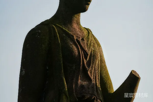 高清摄影 一只丢失了一只手臂的女人石雕