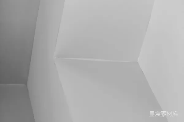 高清摄影 一道白色的墙与另一道白色的墙